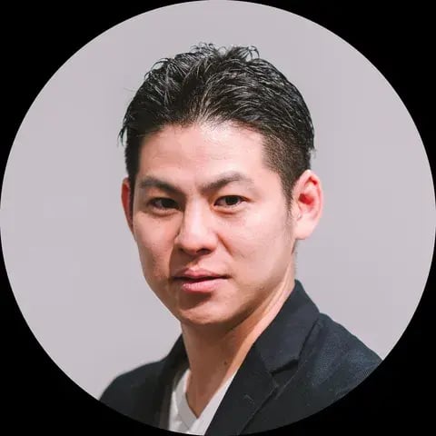 角田 慎太郎